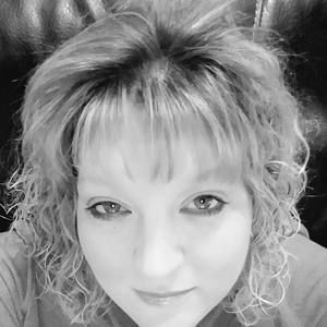 Meet your Posher, Becky